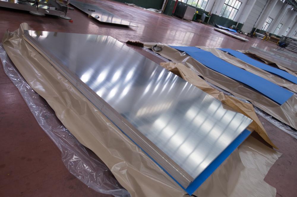 Automotive aluminium plate 5182